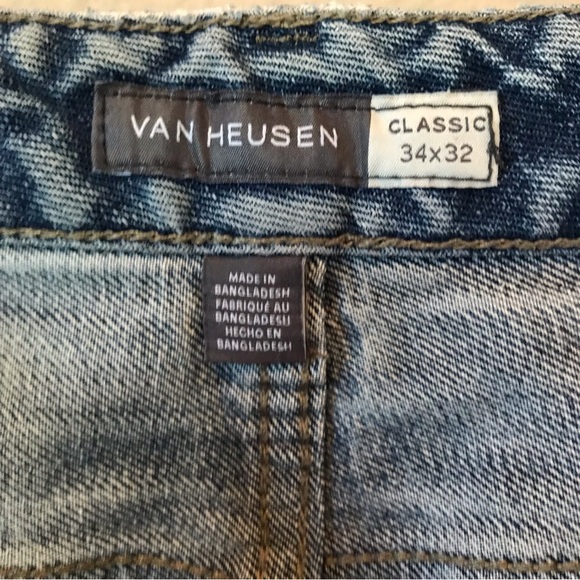Van Heusen Classic Fit Blue Jeans Size 34 x 32 - Picture 13 of 15